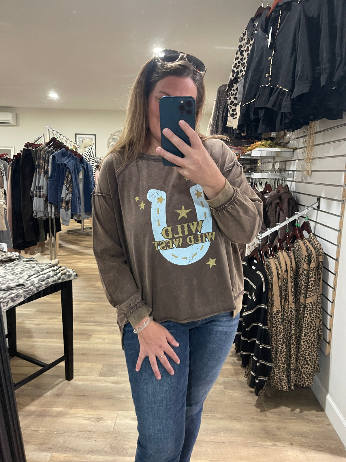 MOCHA MINERAL WASH HORSESHOE OVERSIZED TOP