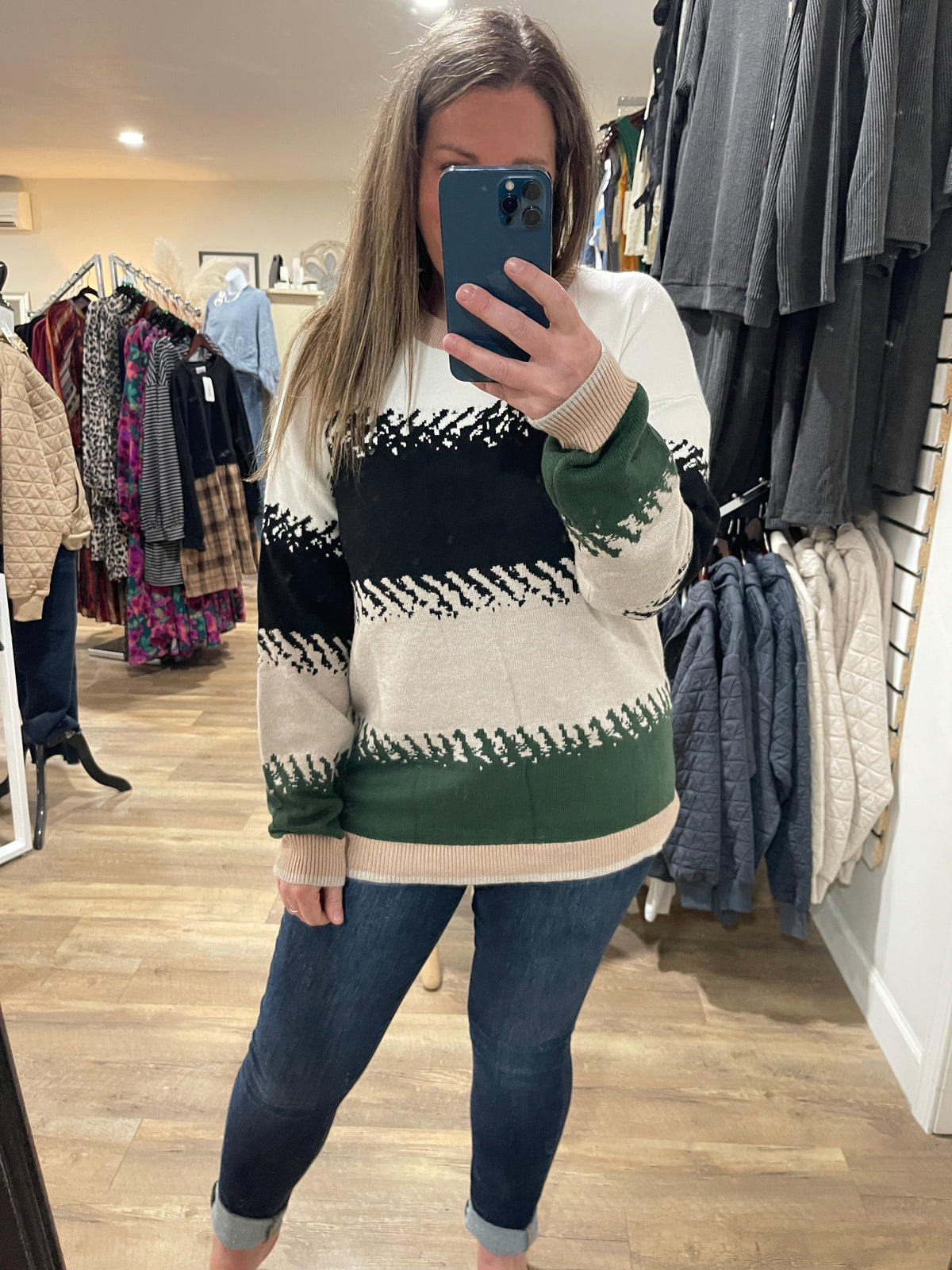 CREAM/BLACK/TAUPE/GREEN COLORBLOCK KNIT PULLOVER SWEATER