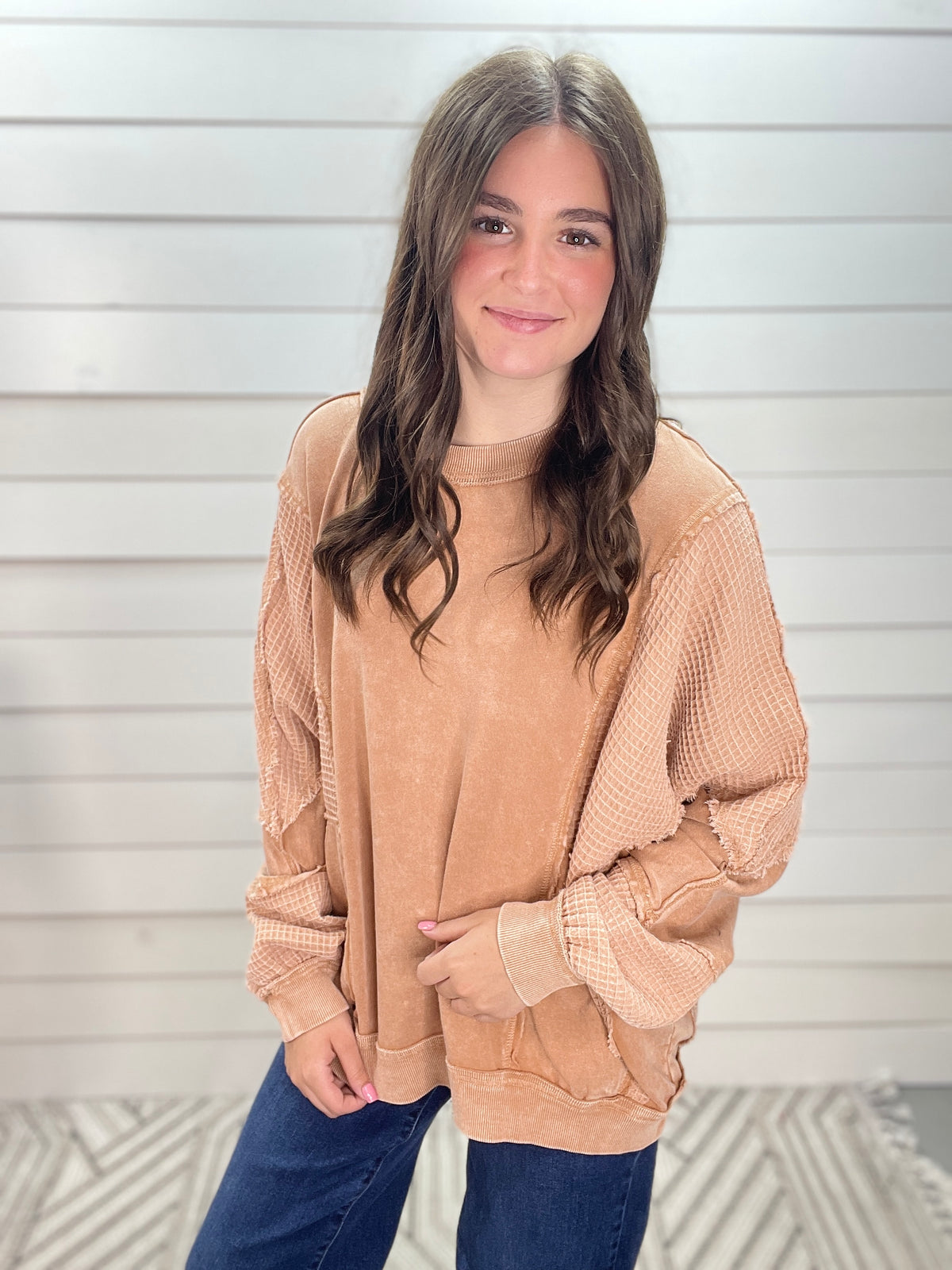 ALMOND MINERAL WASH WAFFLE CONTRAST OVERSIZE TOP