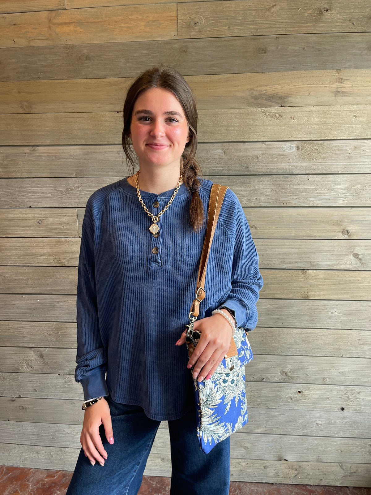 NAVY RIBBED TEXTURED HALF BUTTON TOP