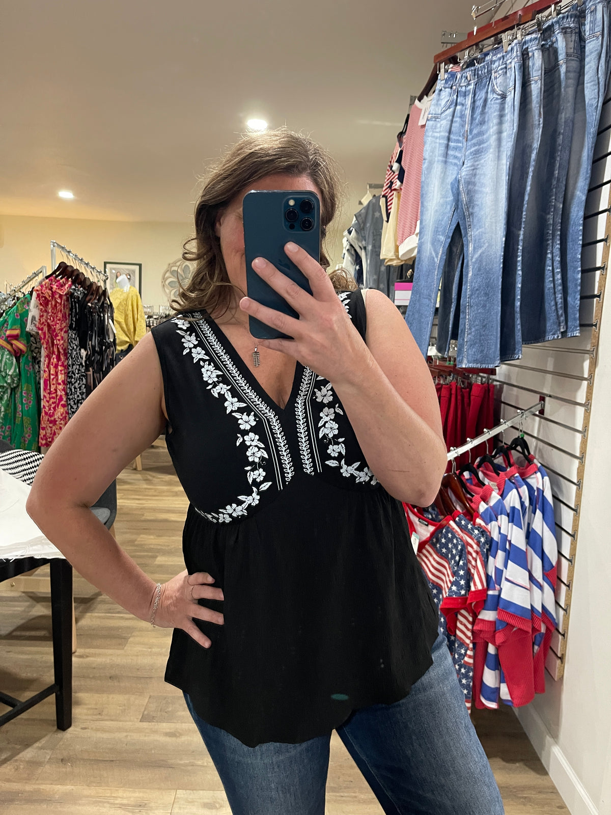 BLACK FLORAL PRINT V NECK TANK TOP