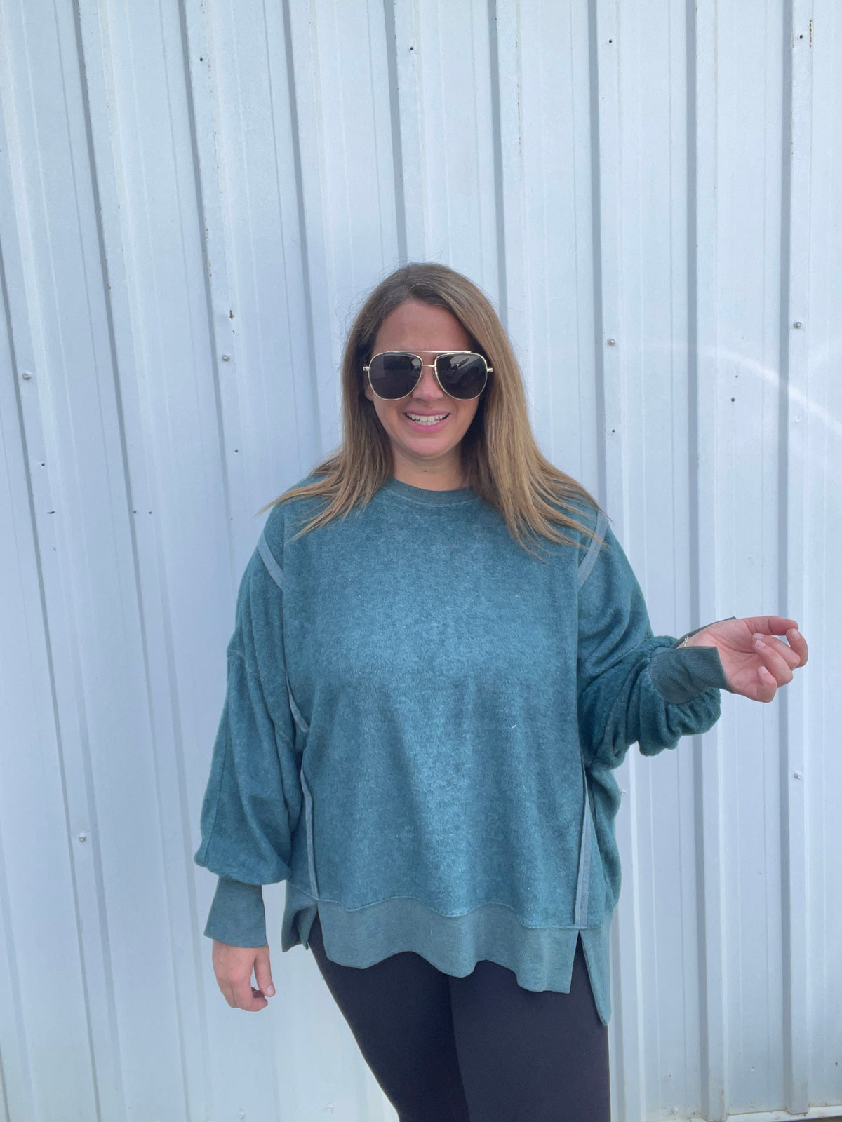 HUNTER LACE TRIM PULLOVER