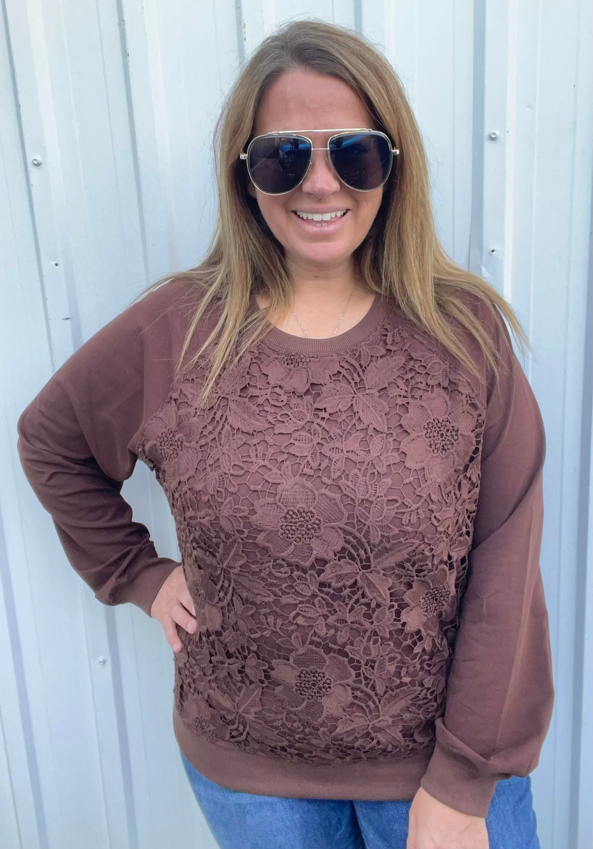 CHOCOLATE LACE FRONT PULLOVER