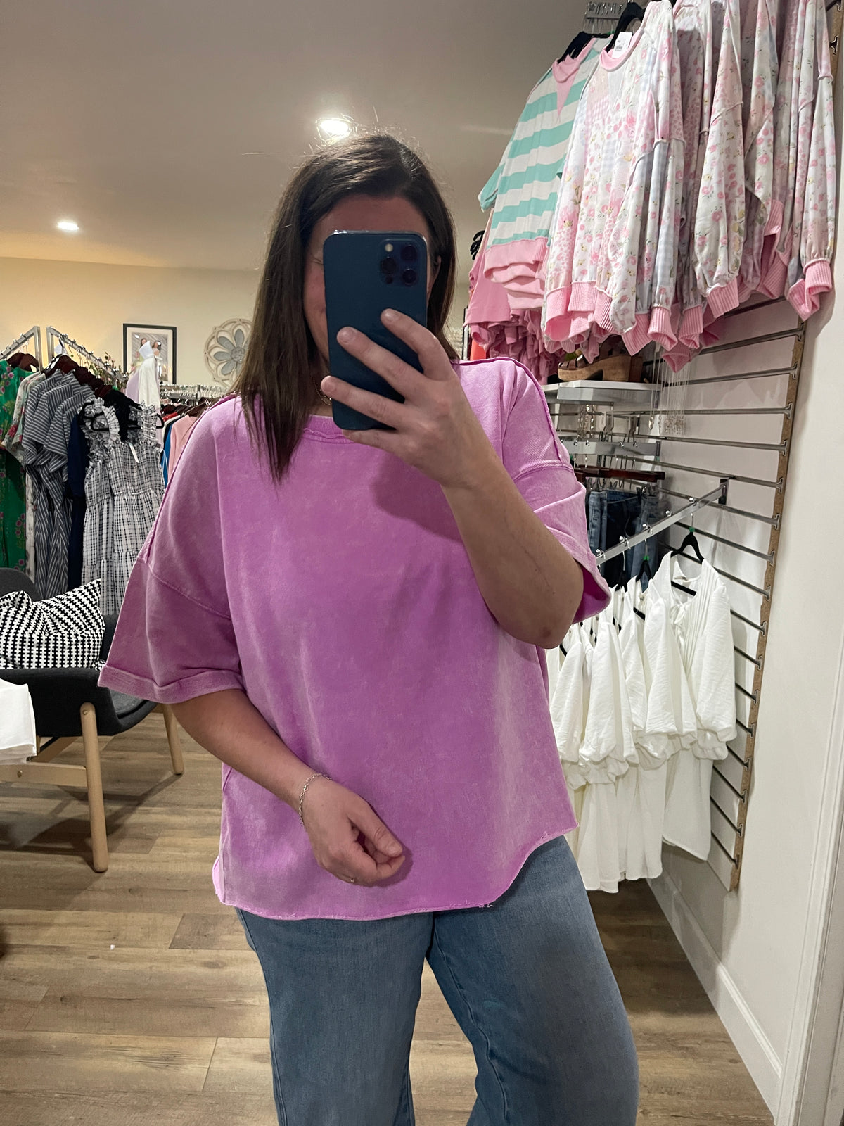 BRIGHT MAUVE MINERAL WASH LOOSE FIT TOP W/ RAW HEM