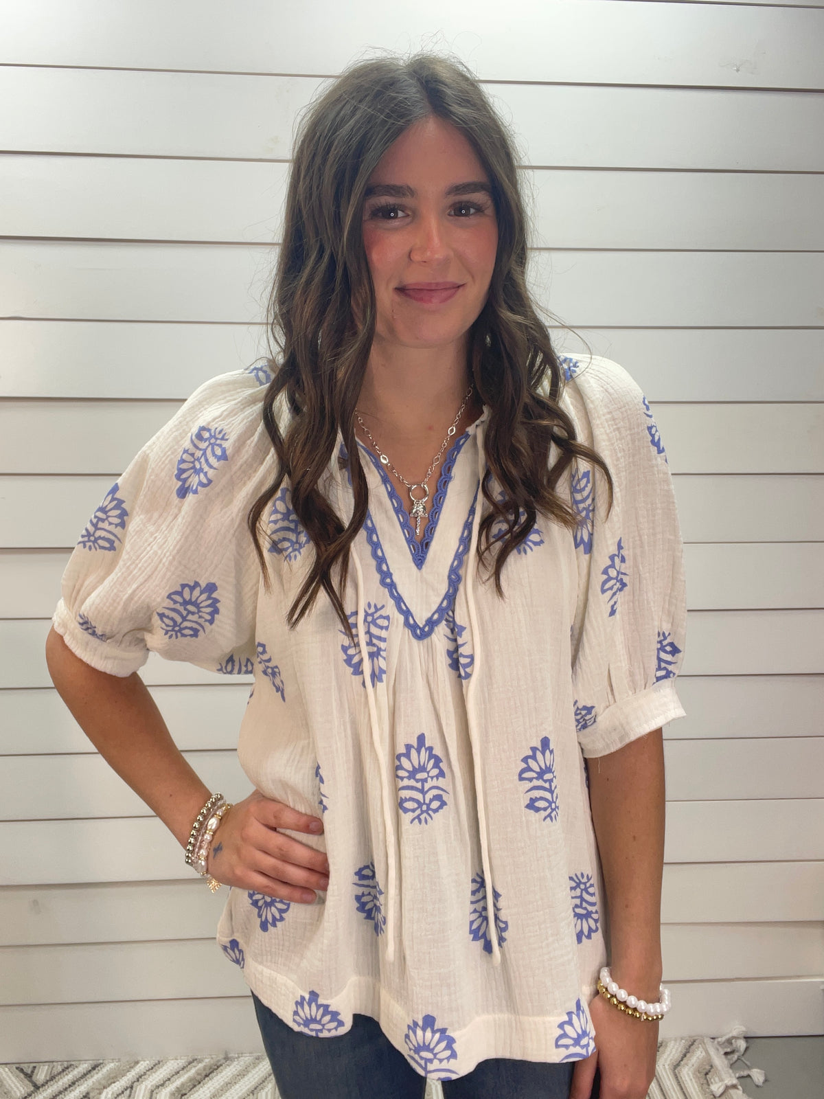 CREAM/LIGHT BLUE FLORAL PRINT TOP W/ FRONT TIE AND LACE TRIM