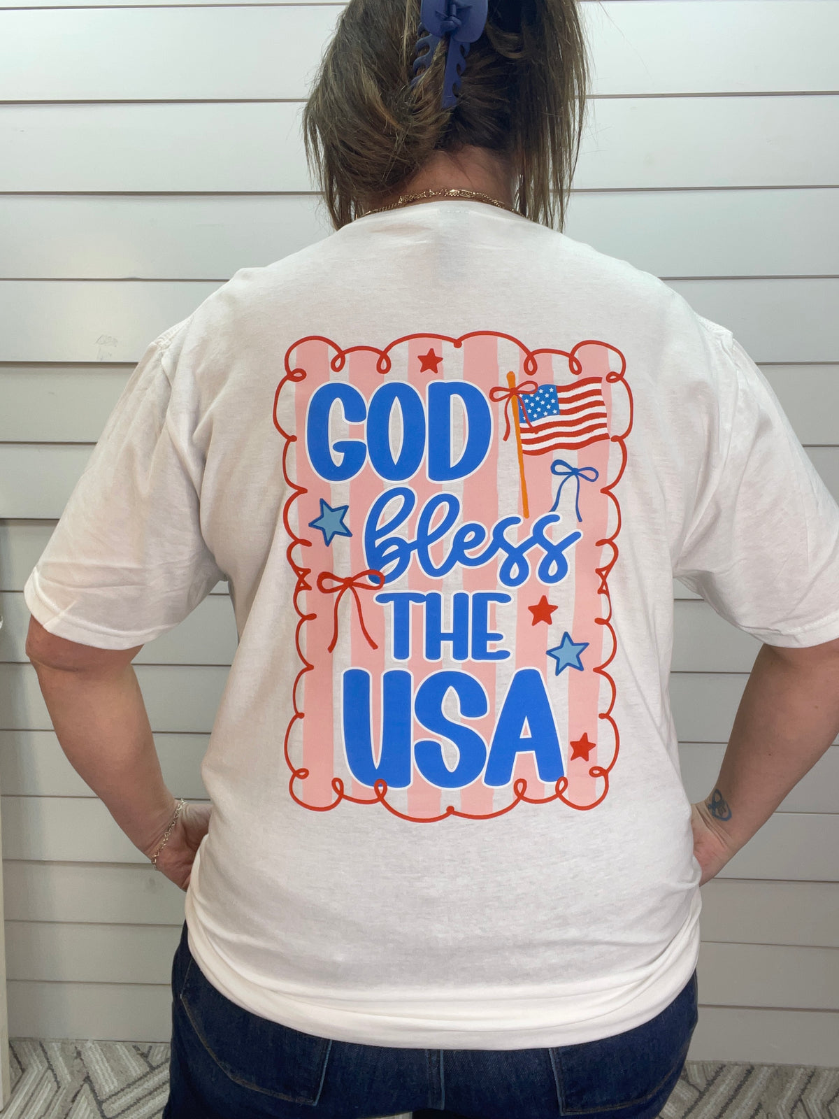 GOD BLESS THE USA GRAPHIC TEE