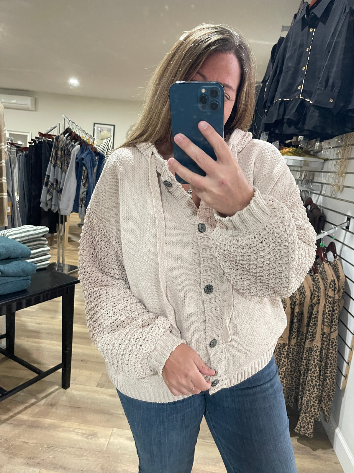 BEIGE BUTTON DOWN HOODED OVERSIZED SWEATER WITH KNITED SLEEVES