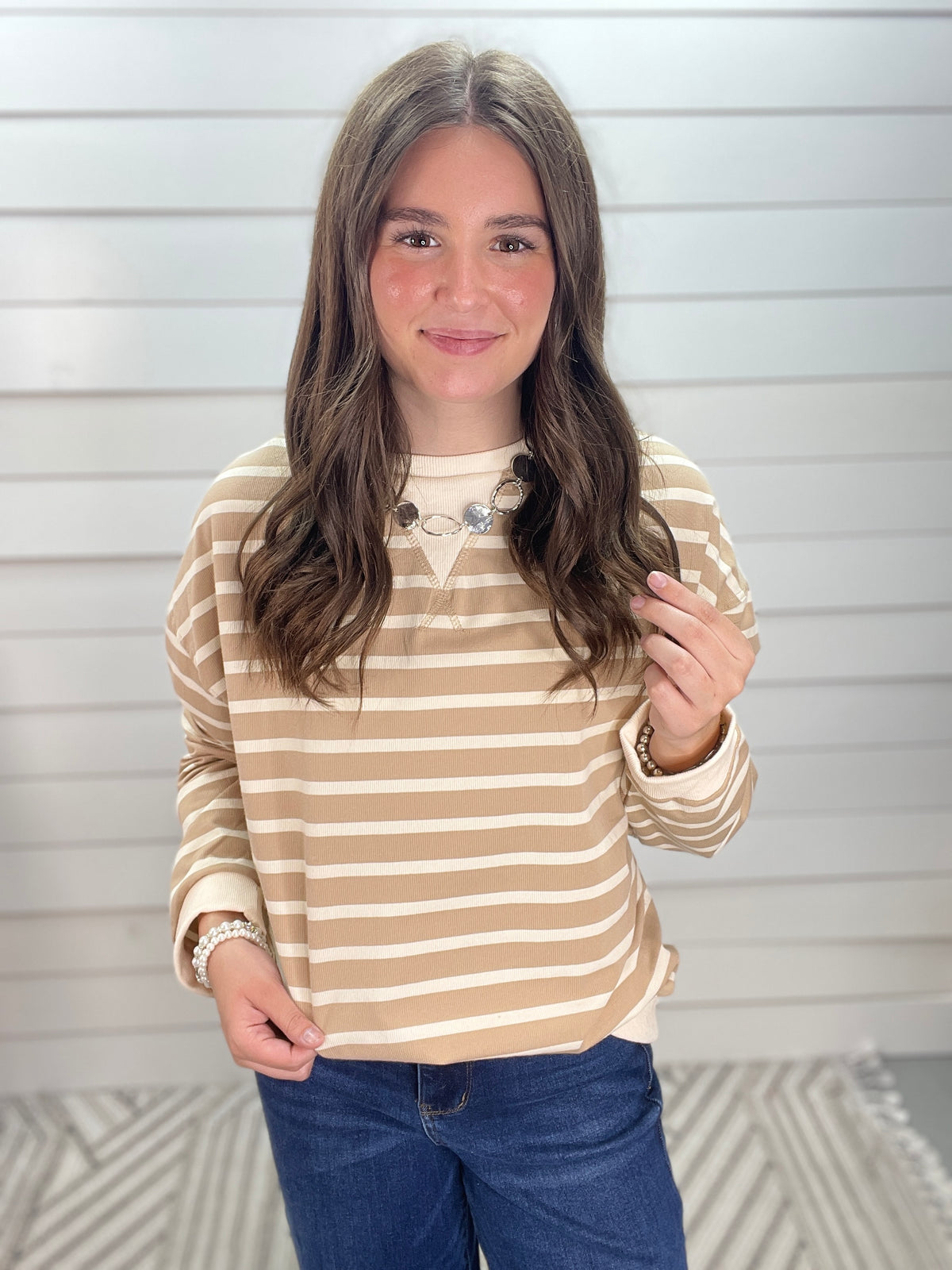 TAUPE/CREAM STRIPED LOOSE FIT KNIT TOP