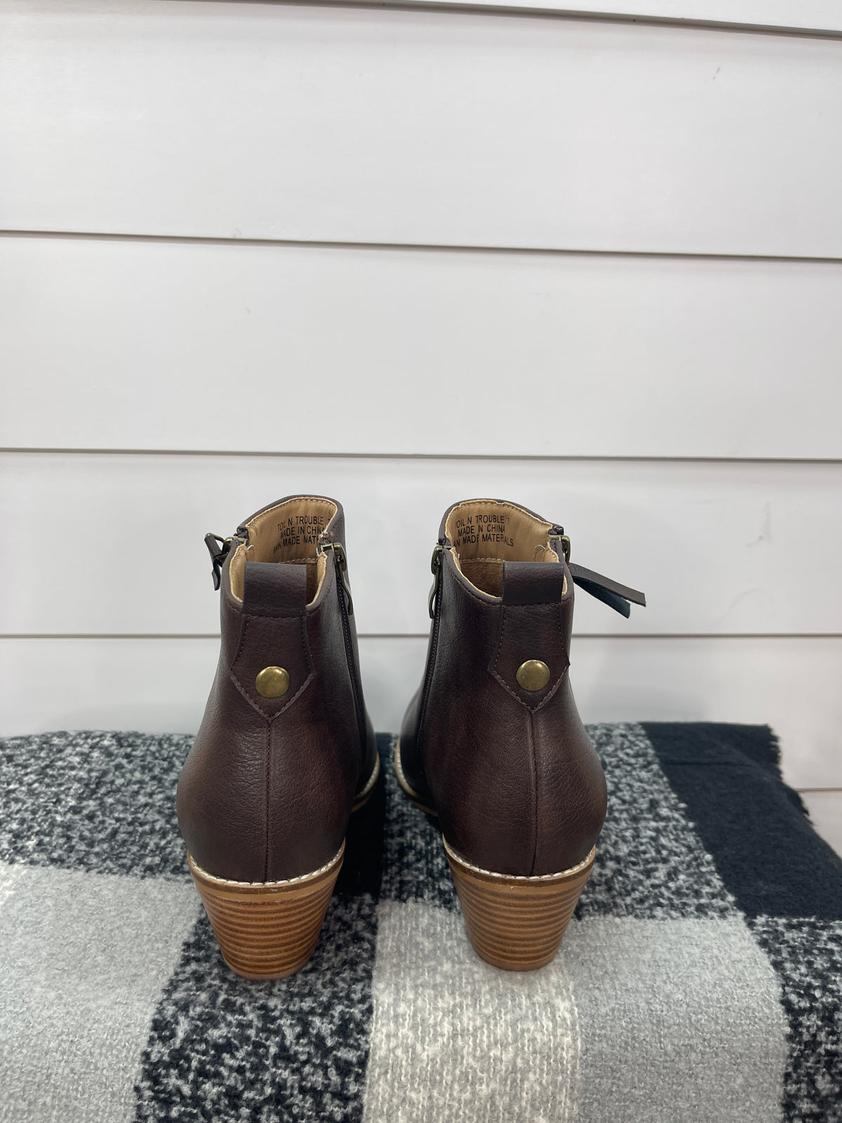 CORKYS TOIL N TROUBLE - ESPRESSO