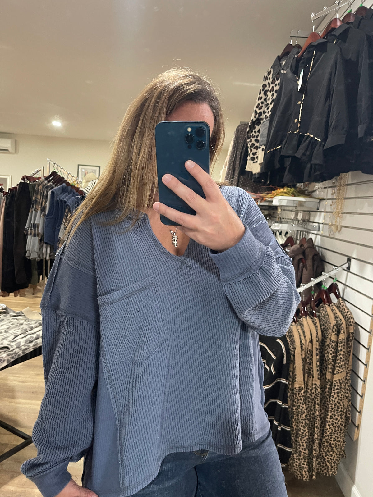 DENIM BLUE TEXTURED LOOSE FIT V NECK KNIT TOP