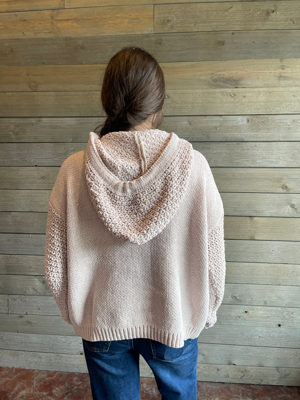 BEIGE BUTTON DOWN HOODED OVERSIZED SWEATER WITH KNITED SLEEVES