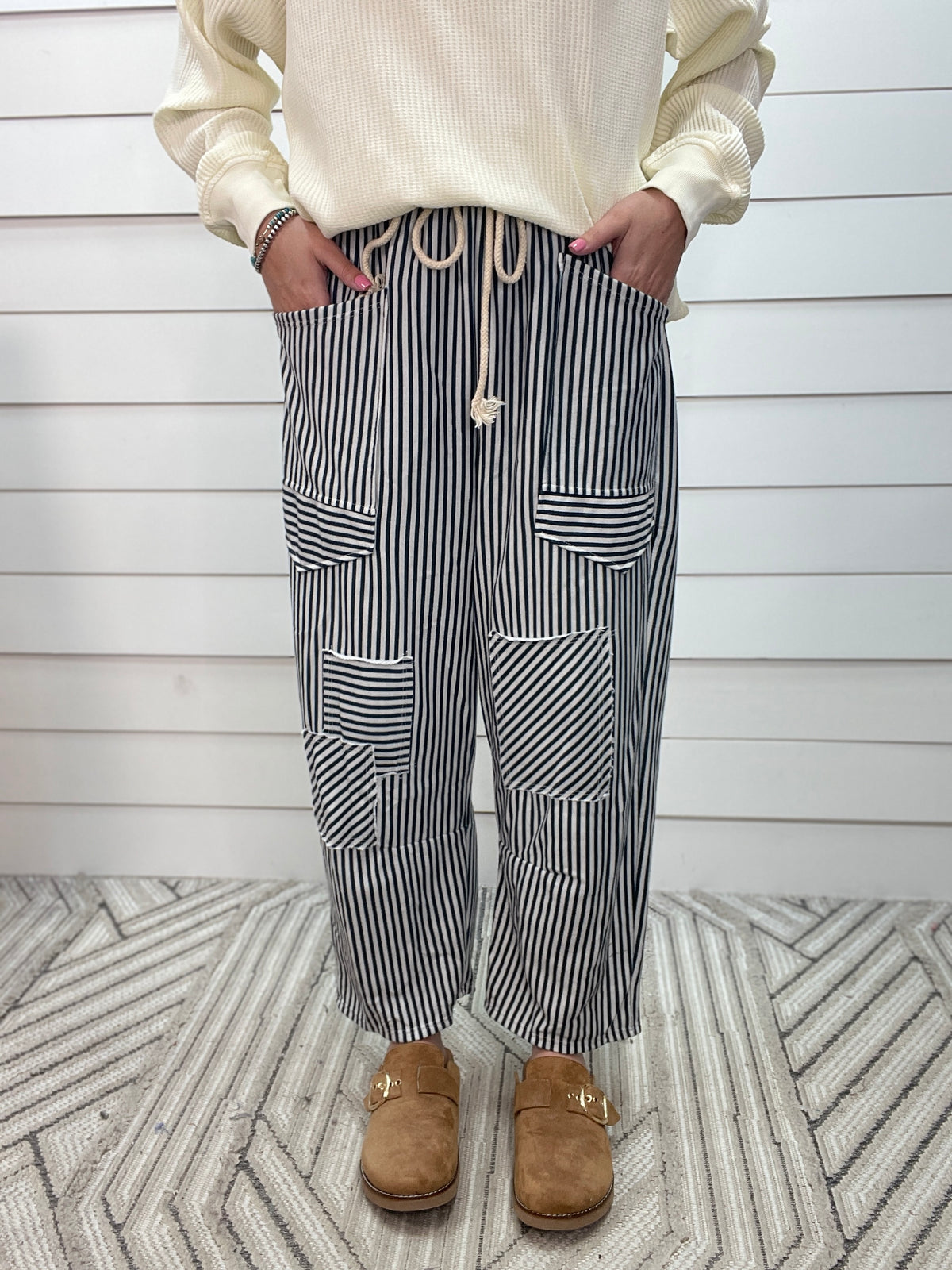 HUNTER GREEN Washed Striped Design Barrel Knit Pants