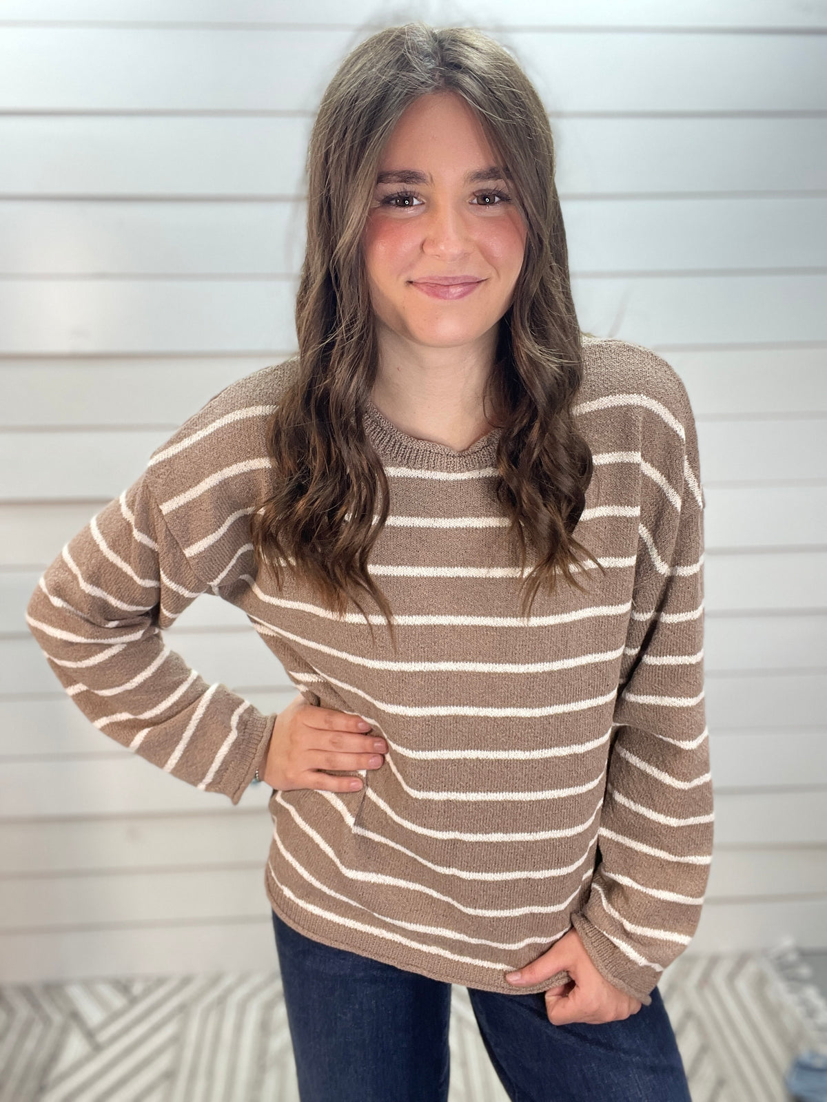 MOCHA STRIPED LIGHT WEIGHT KNIT SWEATER