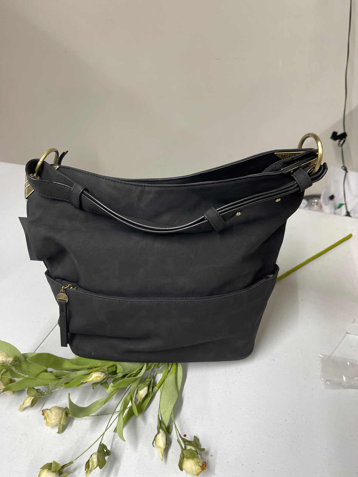 BLACK BRUSHED DARCY ZIP FRONT POCKET BUCKET BAG