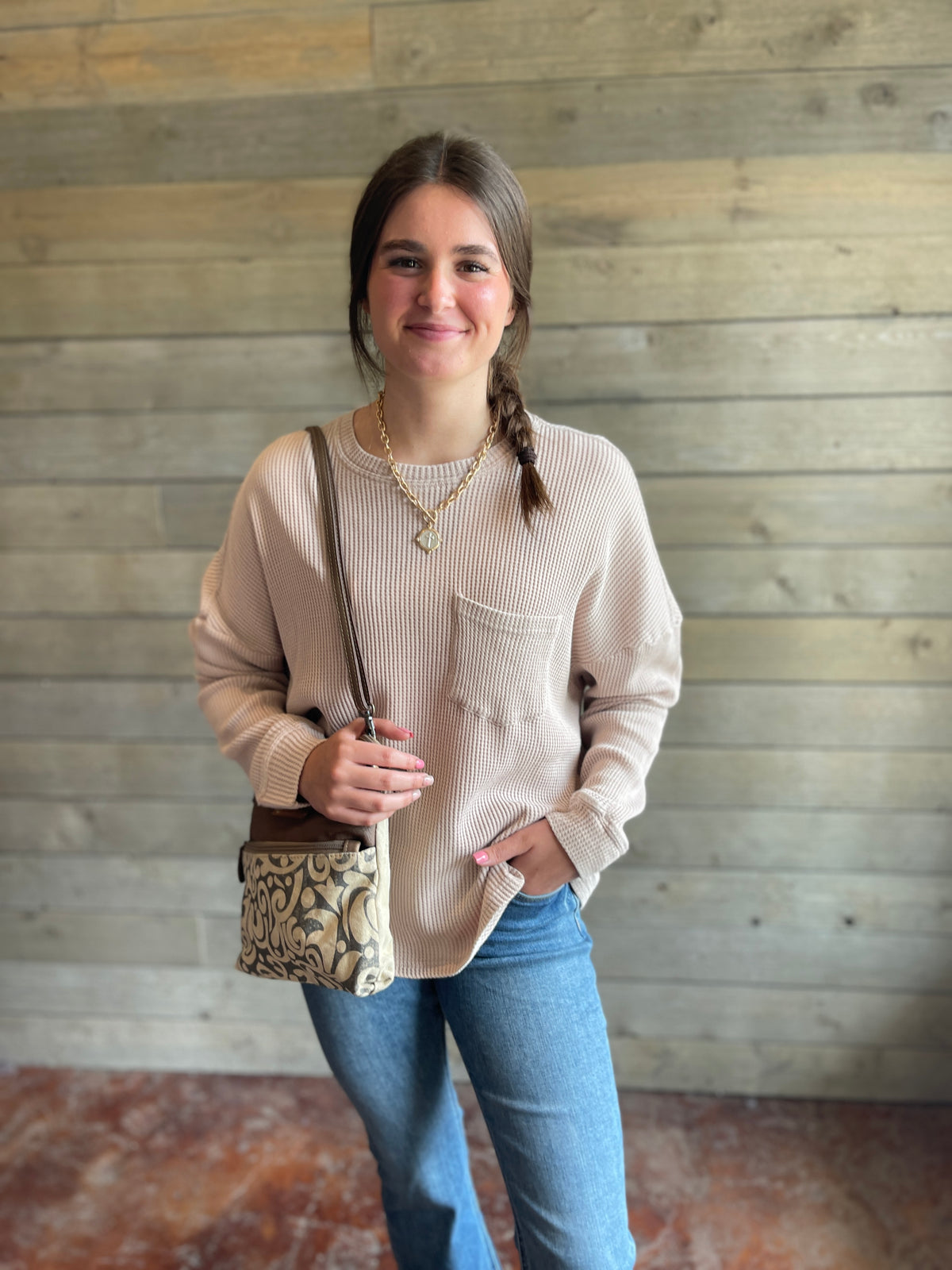 LIGHT TAUPE WAFFLE TEXURE POCKET TOP