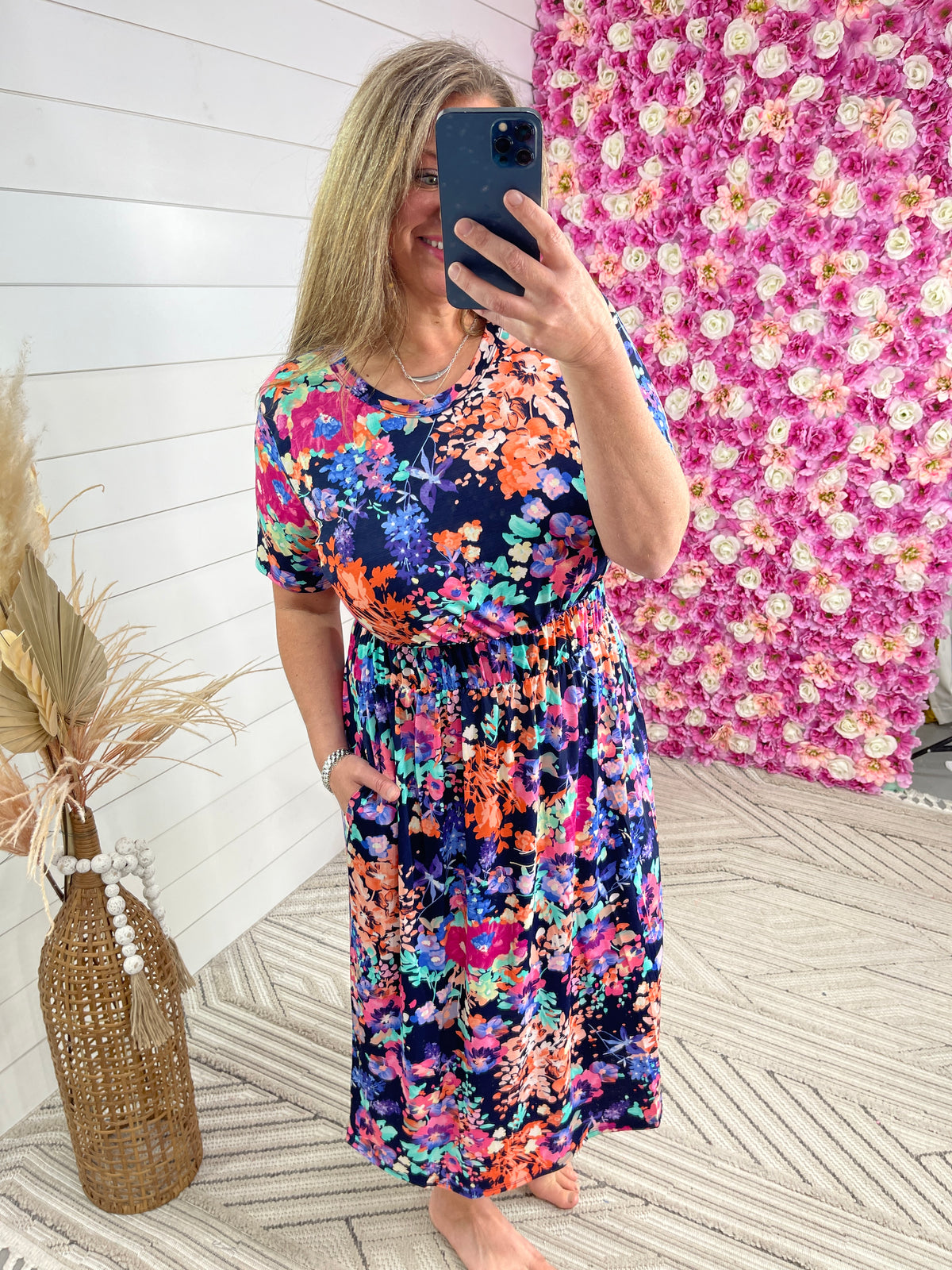 NAVY FLORAL ELASTIC WAIST MAXI DRESS