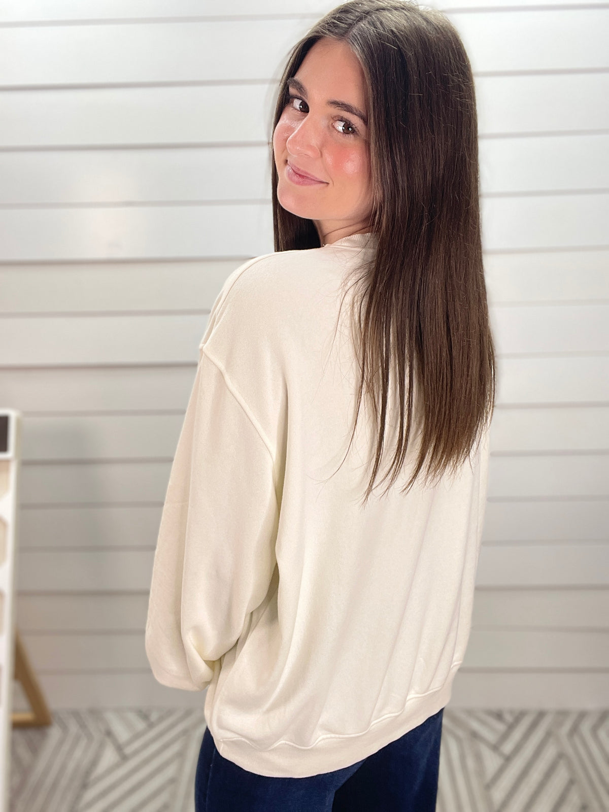 CREAM SOFT PULLOVER OVER