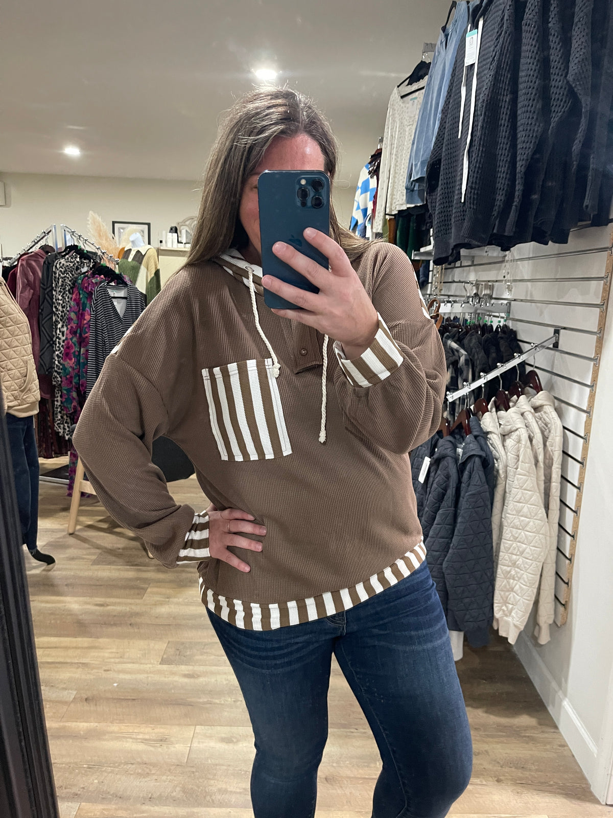 BROWN/STRIPED WAFFLE TEXTURE HOODIE