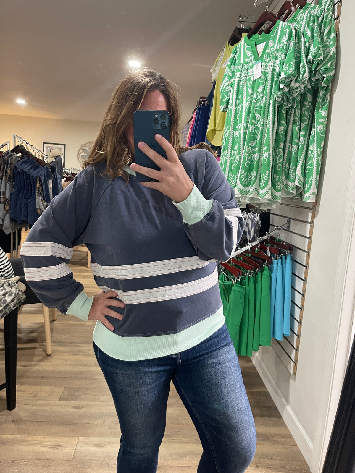 NAVY/MINT MINERAL WASH FRENCH TERRY STRIPED CONTRAST TOP