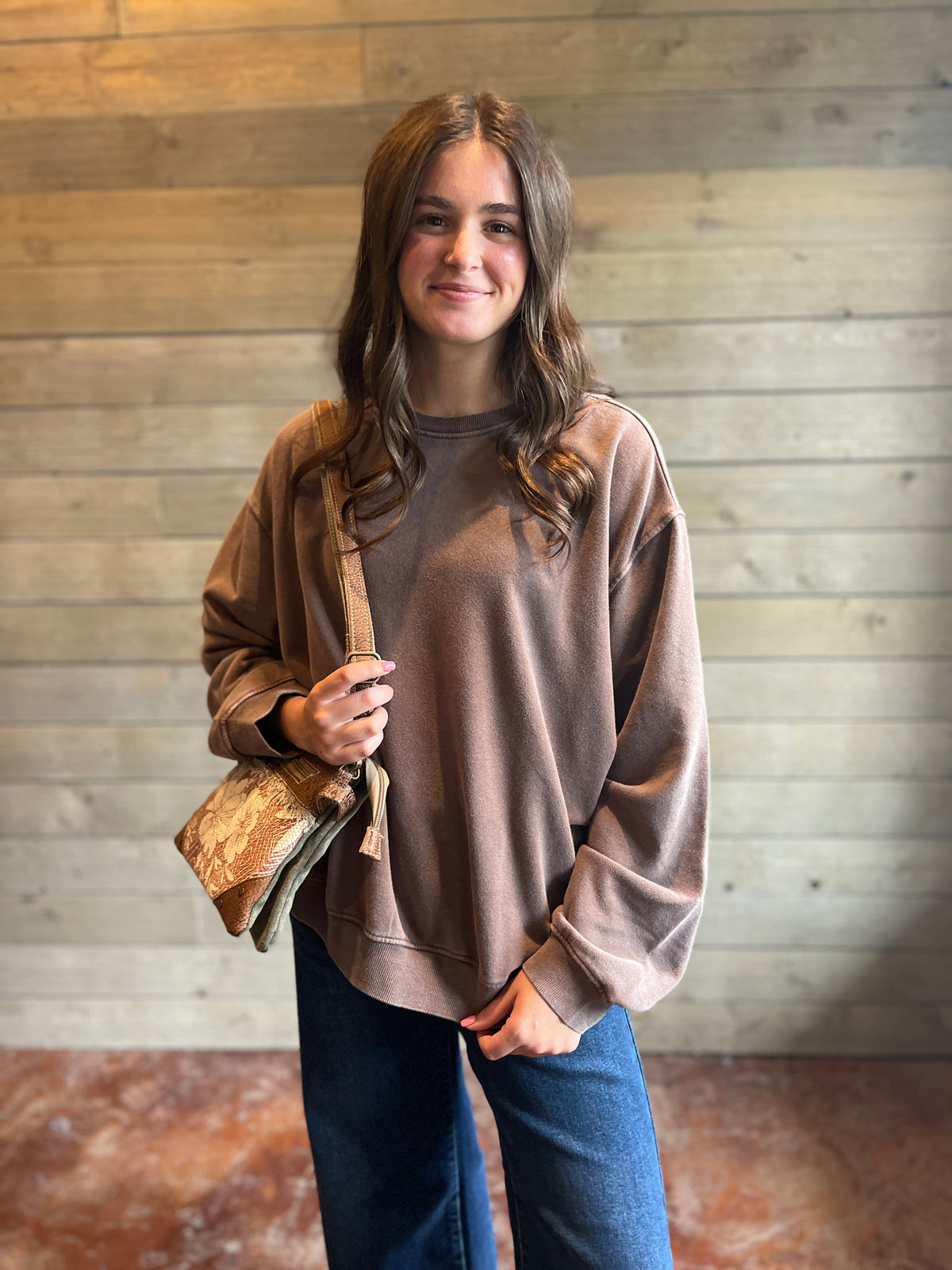 BROWN SOFT LOOSE FIT PULLOVER