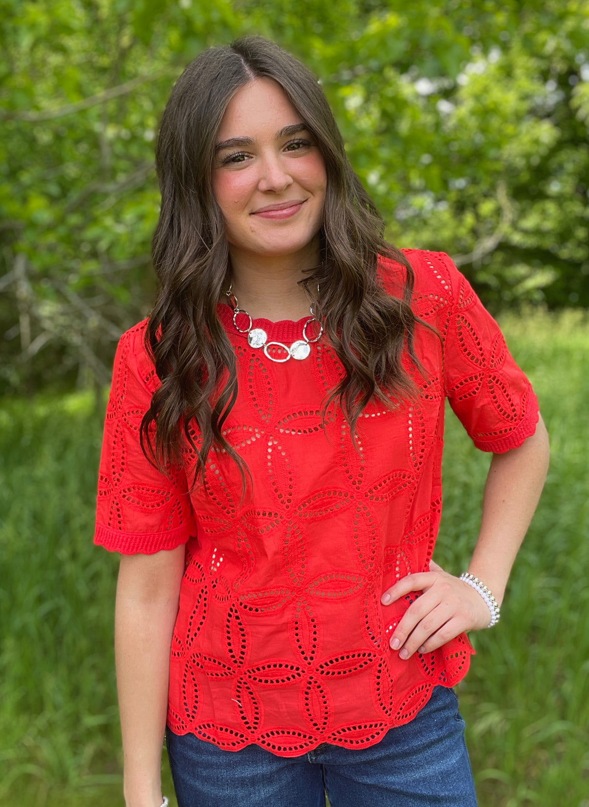RED CROCHET LACE SHORT SLEEVE TOP W/ SCALLOPED HEM