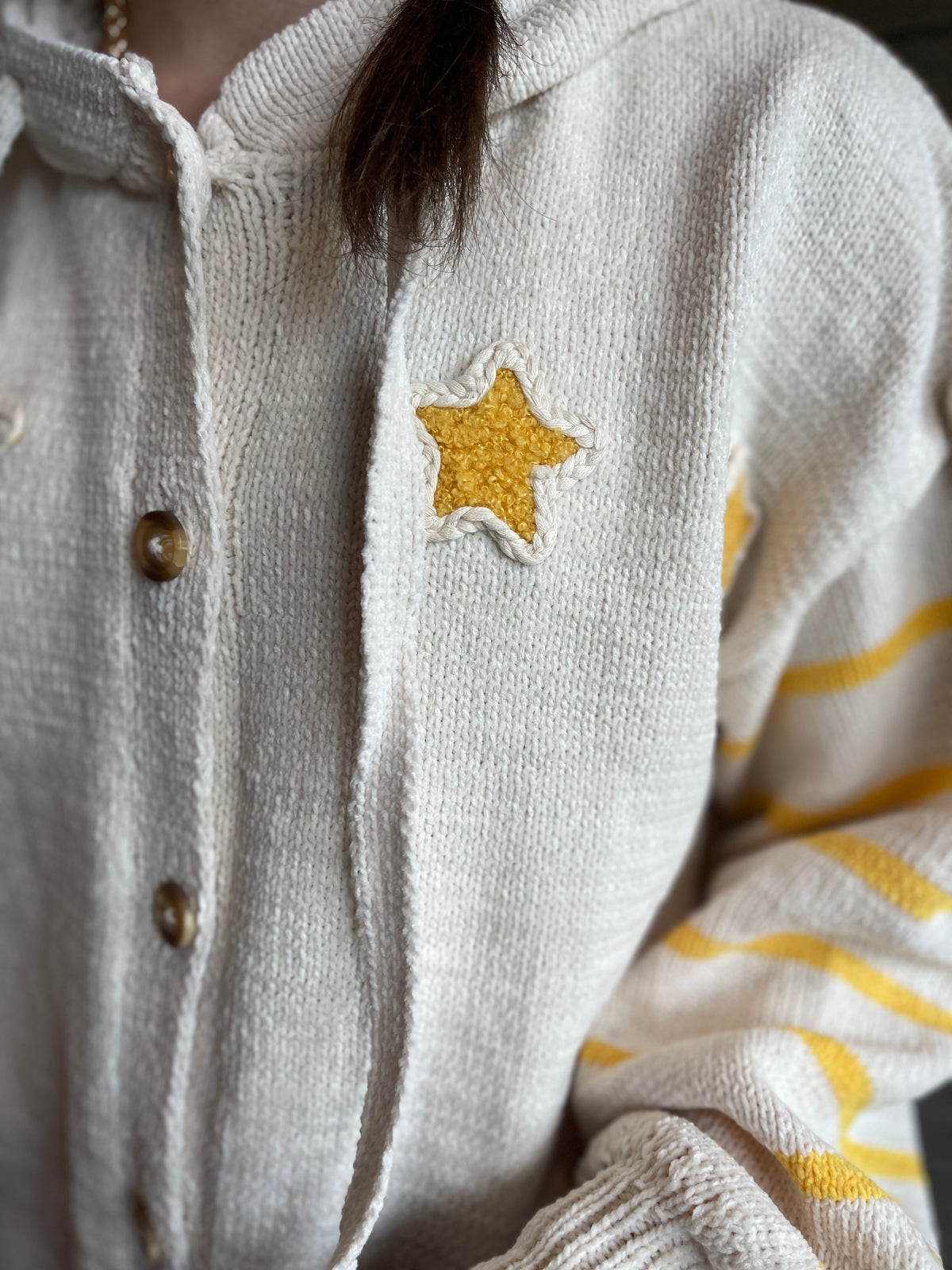 IVORY OVERSIZED STAR SWEATER/CARDIGAN