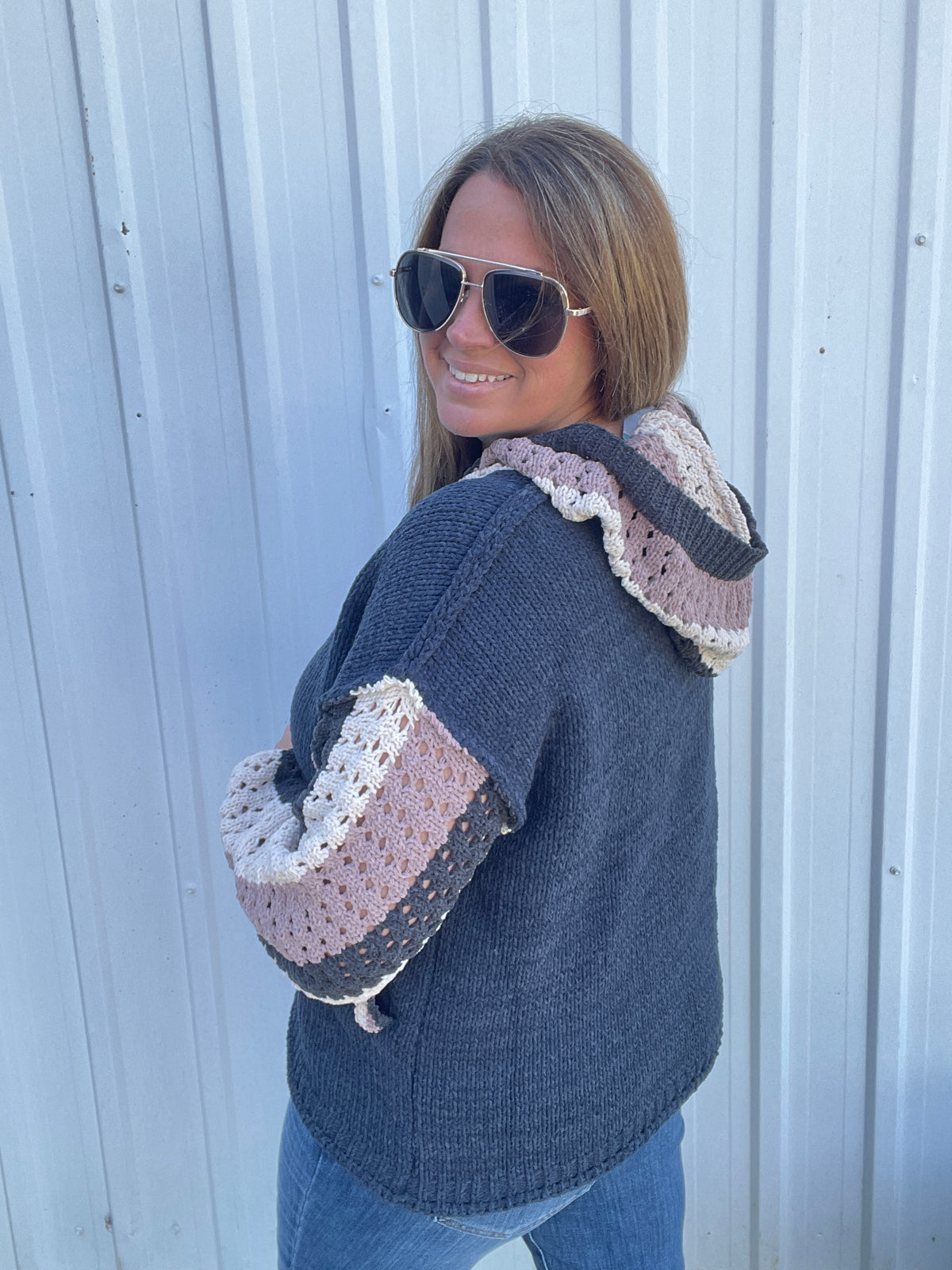 NAVY BUTTON KNIT SWEATER W/ OPEN KNIT COLORBLOCK SLEEVES