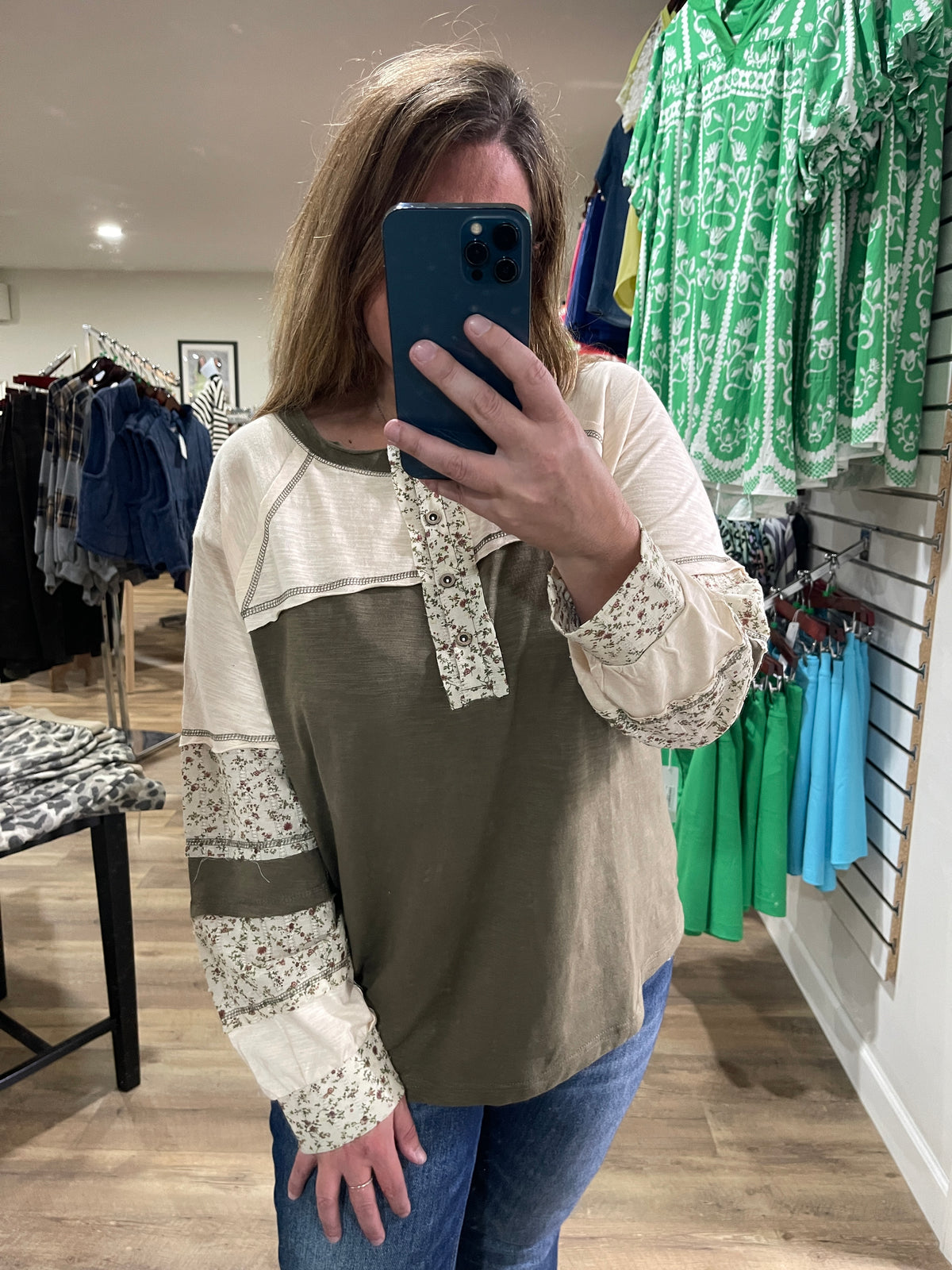 OLIVE COLOR BLOCK KNIT TOP W/ FLORAL TRIM AND HENLEY NECKLINE