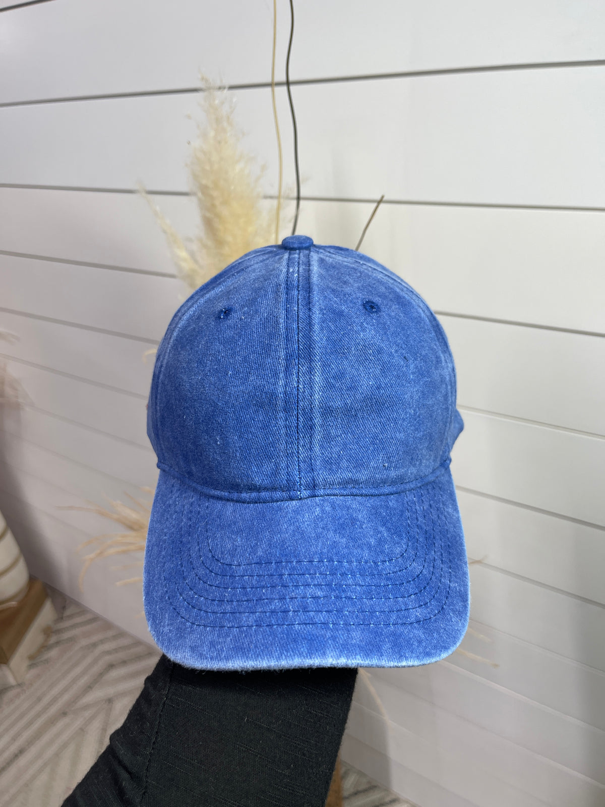 BLUE VINTAGE BASEBALL CAP