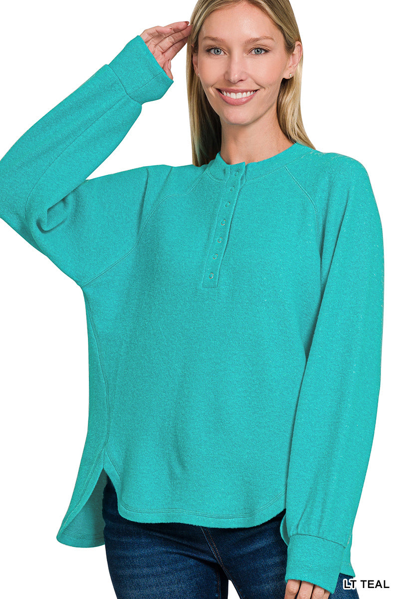 LT TEAL BRUSHED KNIT SNAP BUTTON TOP