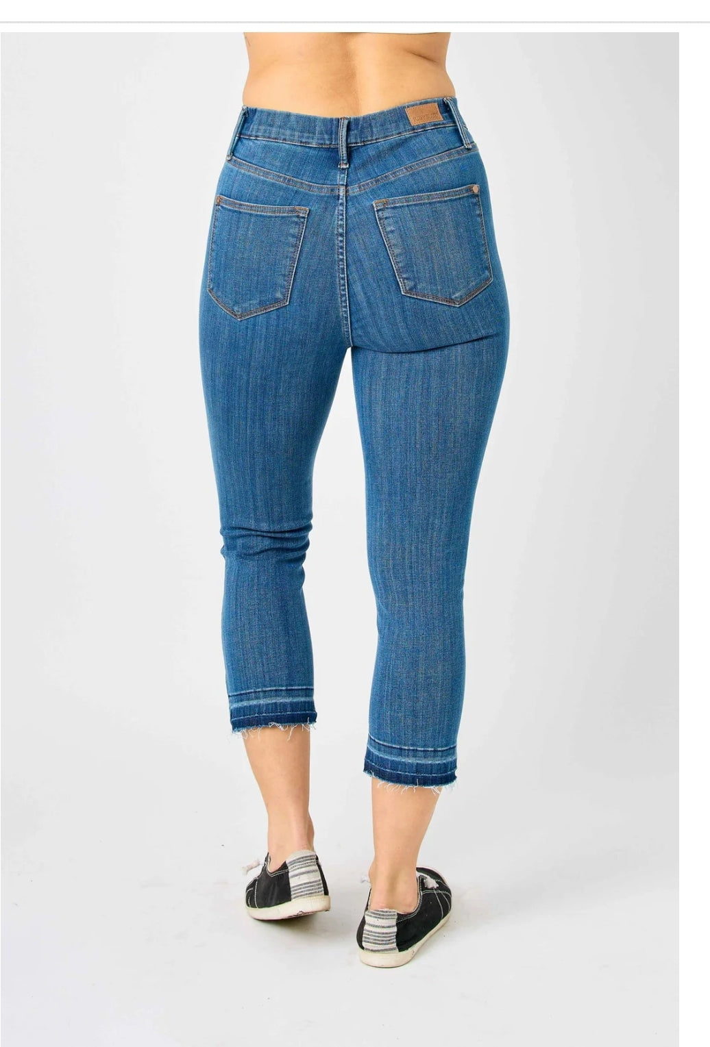 JUDY BLUE HIGH WAIST PULL ON CAPRI