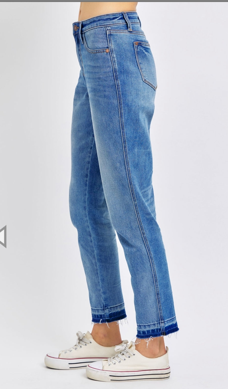 JUDY BLUE RIGID MAGIC RELEASE HEM BOYFRIEND JEAN