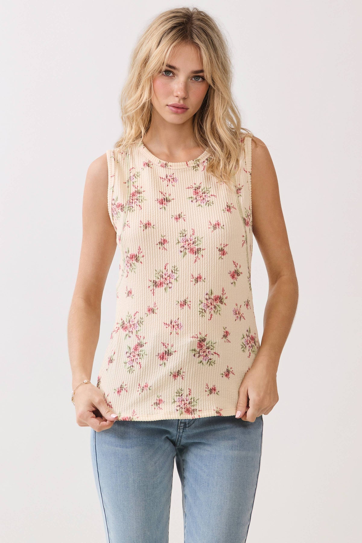 CREAM FLORAL RAISED RIBBED FLORAL TANK TOP