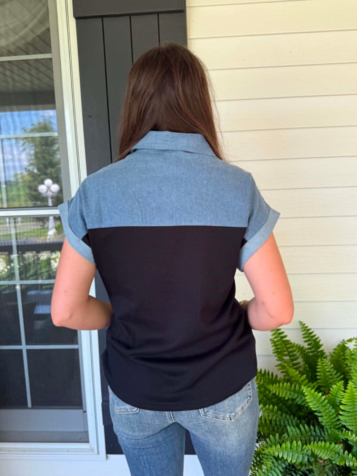BLACK/DENIM COLORBLOCK BUTTON DOWN KNIT TOP