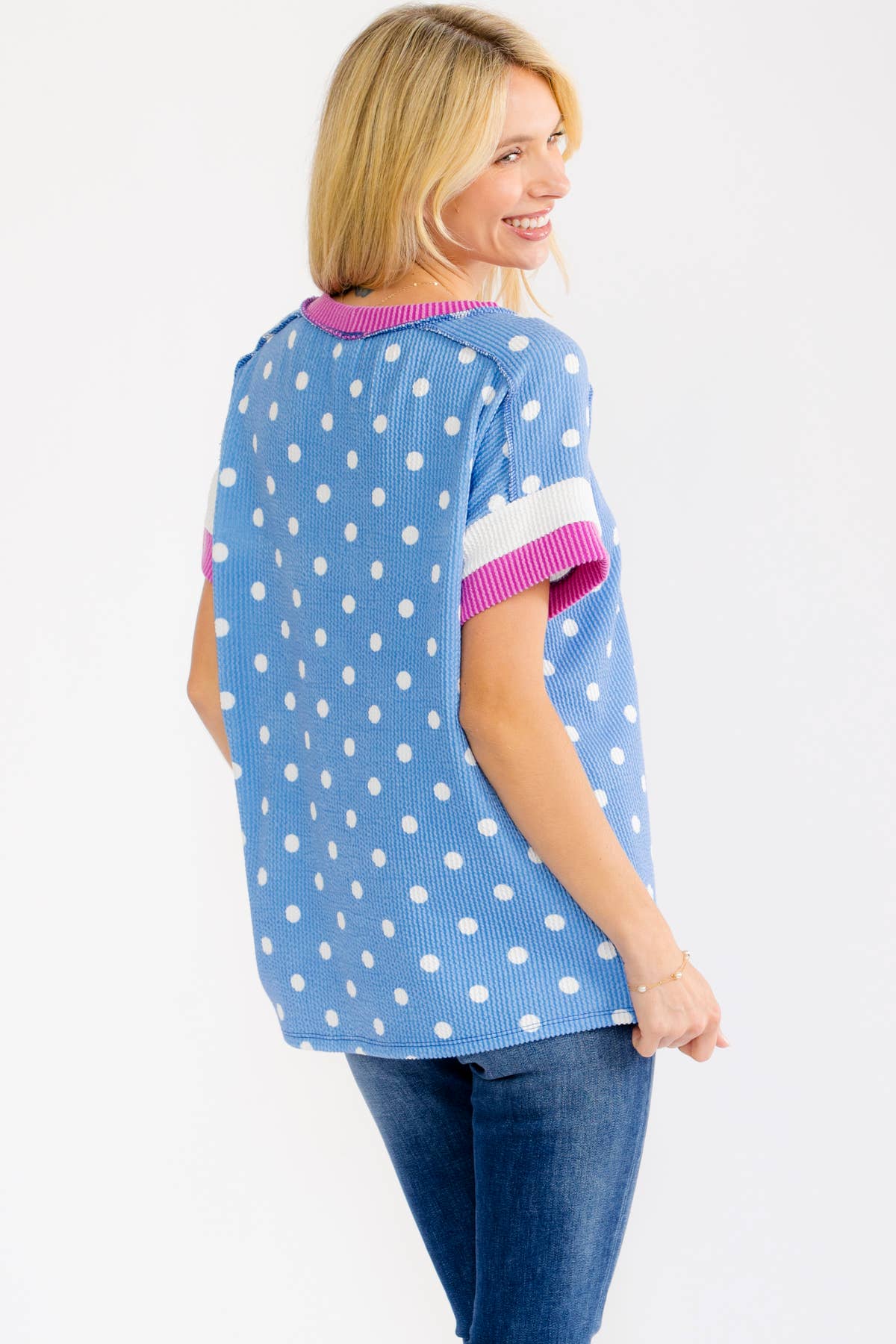 BLUE POLKA DOT RAISED RIBBED KNIT TOP W/ CONTRAST SLEEVE