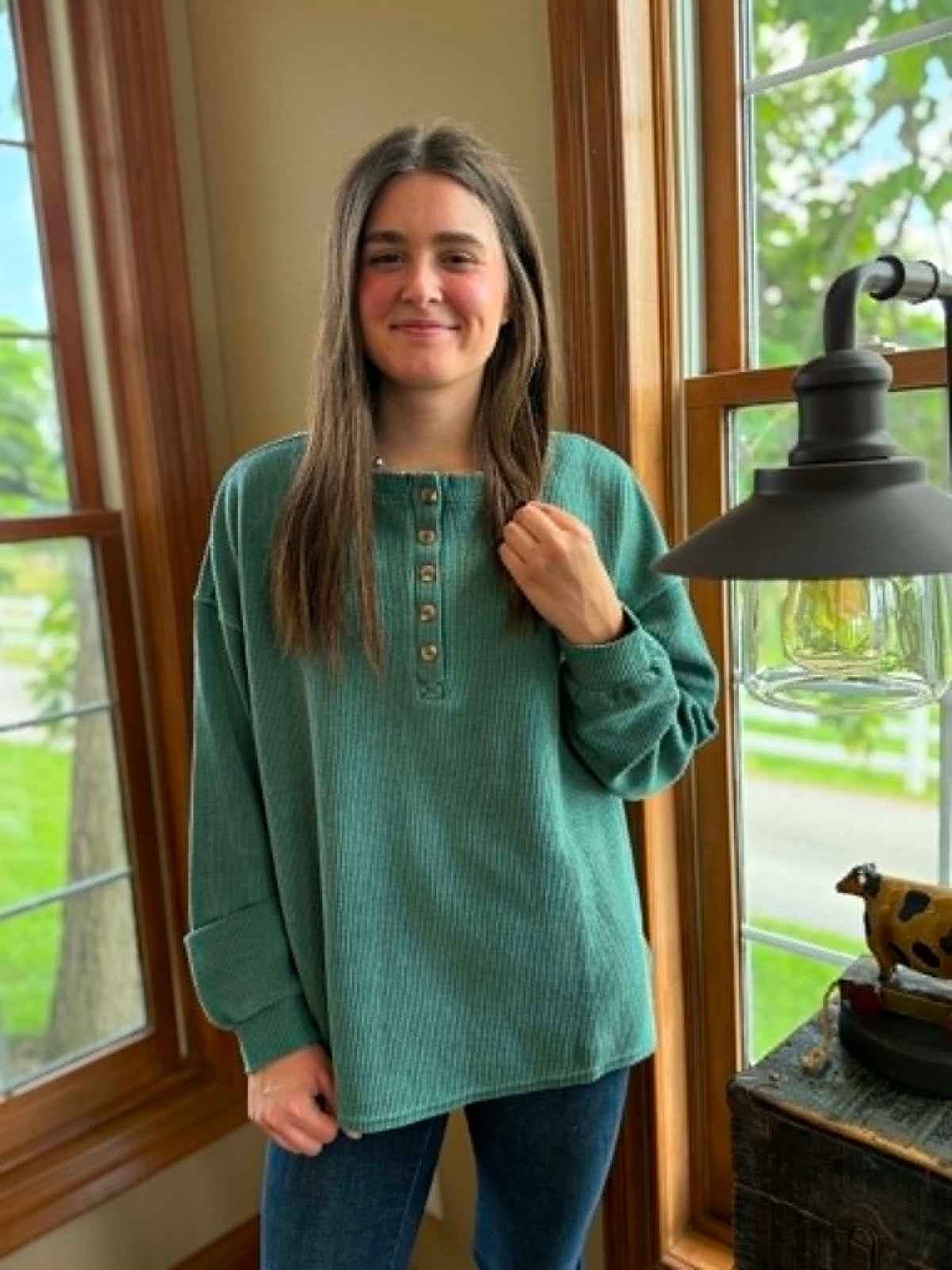 GREEN RIBBED TEXTURED HALF BUTTON TOP