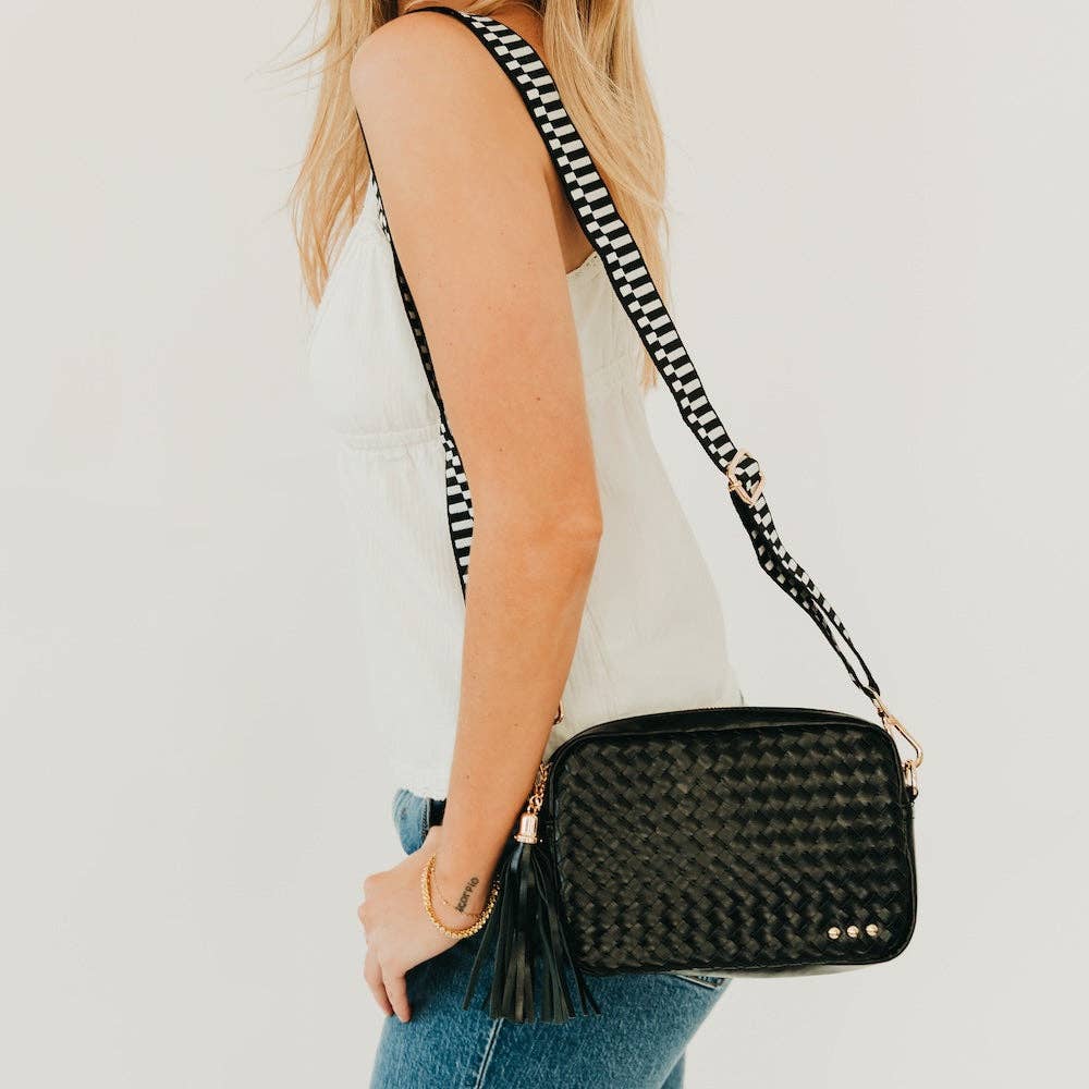 Pretty Simple - Woven Willow Camera Crossbody Bag: Checkered Black