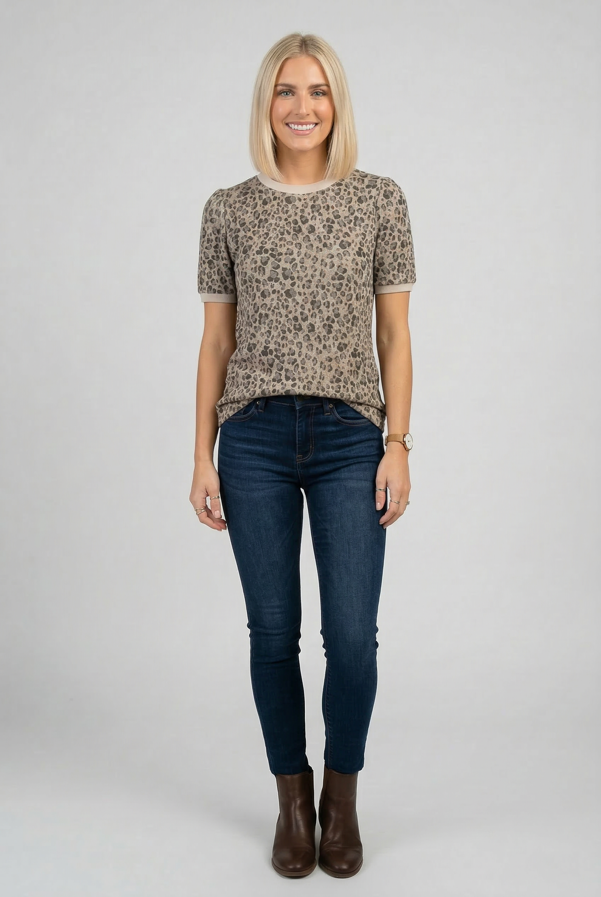 BOMBOM - TA2500 Leopard Print Short Sleeve Knit Top: As shown / M