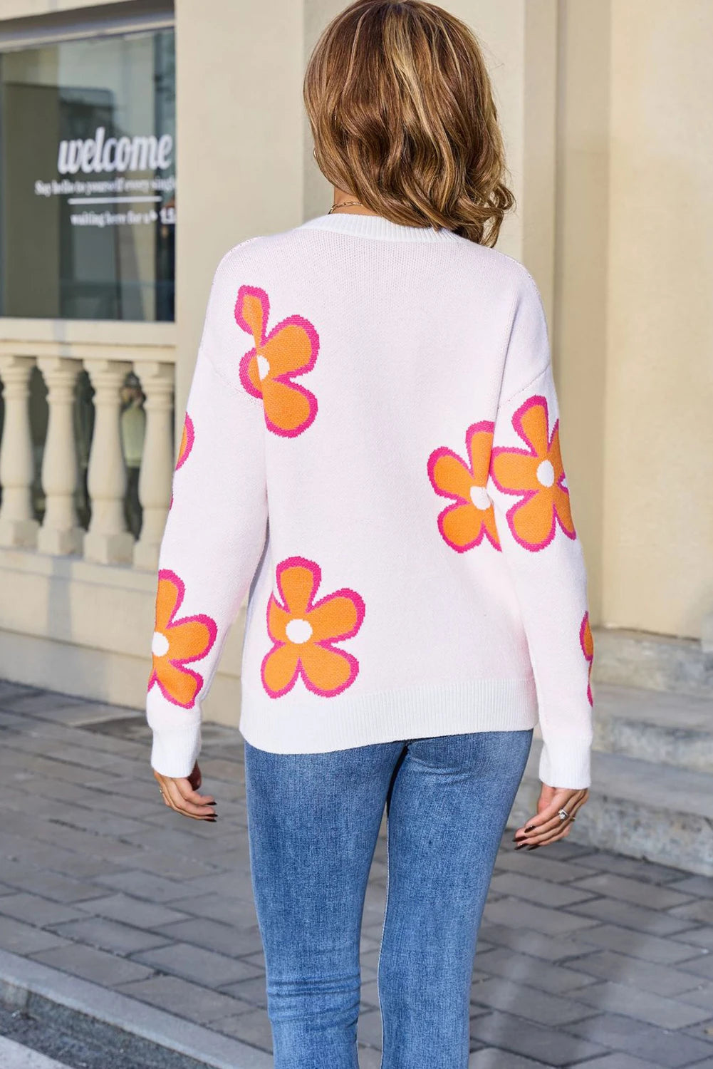CREAM/ORANGE FLORAL KNIT SWEATER
