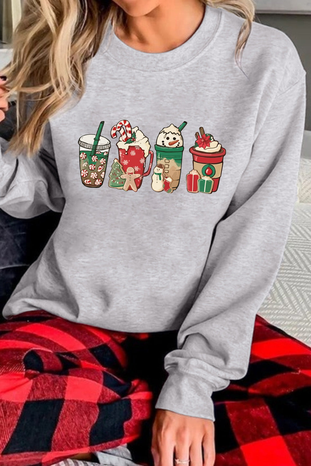 GREY CHRISTMAS DRINKS GRAPHIC PULLOVER