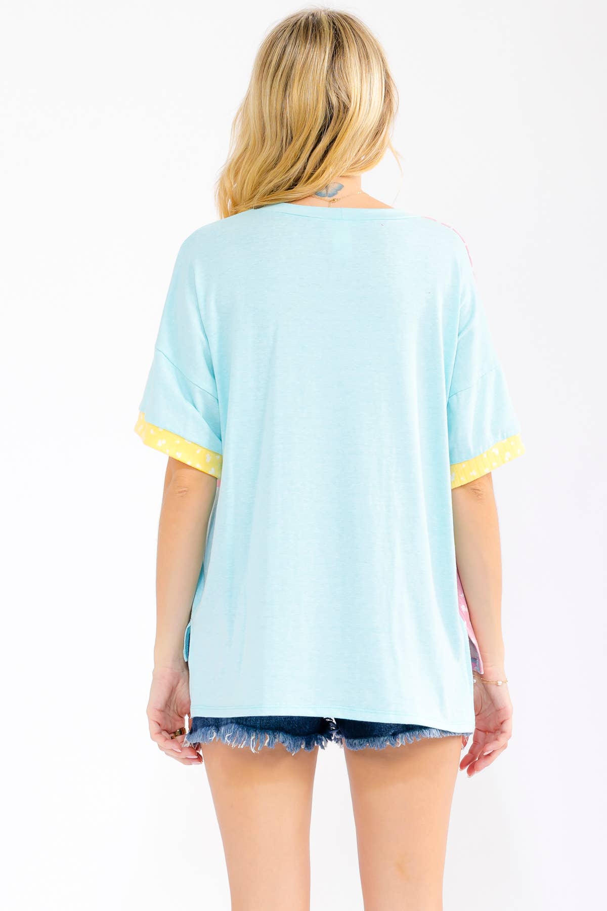 7th Ray - Floral Patchwork Short Sleeve Top T6303: Aqua / S