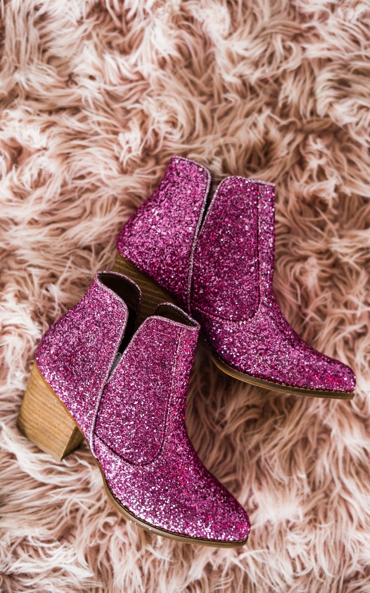 Fiera Booties in Pink - Rural Haze