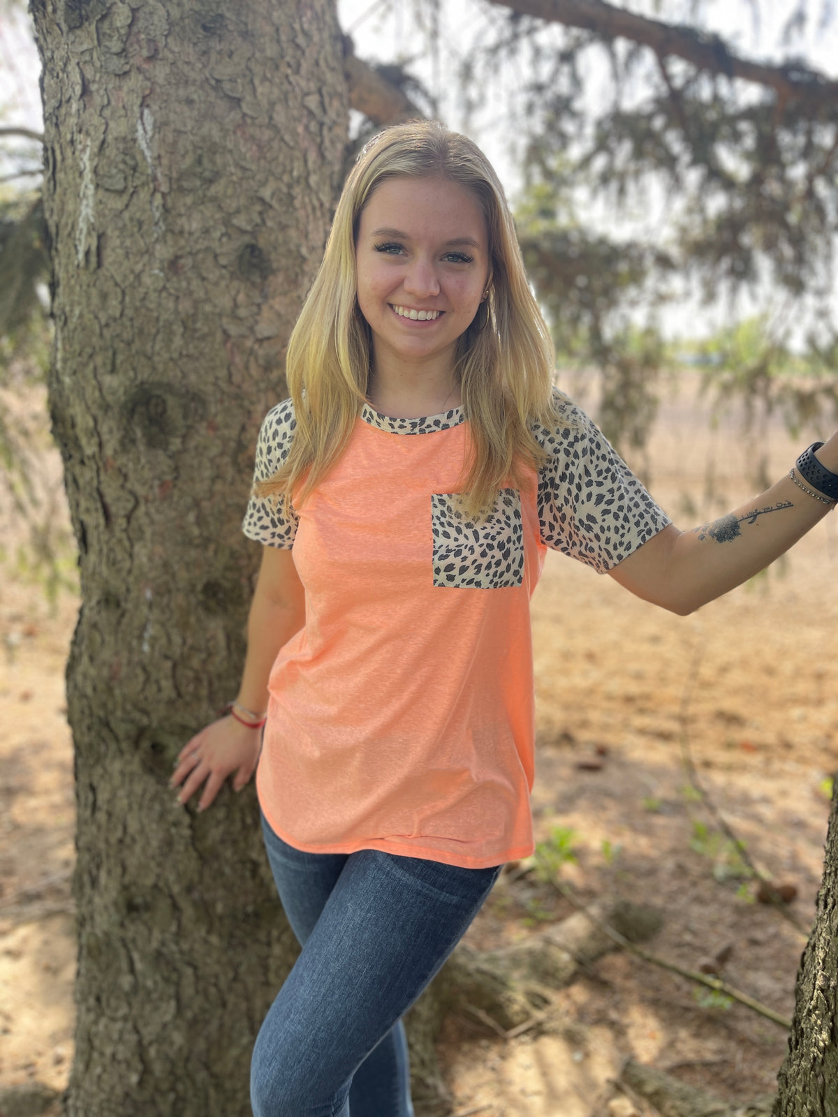 NEON CORAL/ ANIMAL ACCENT KNIT TOP