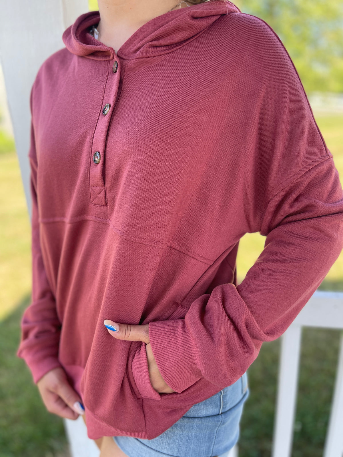 RUST BUTTON DOWN HOODIE