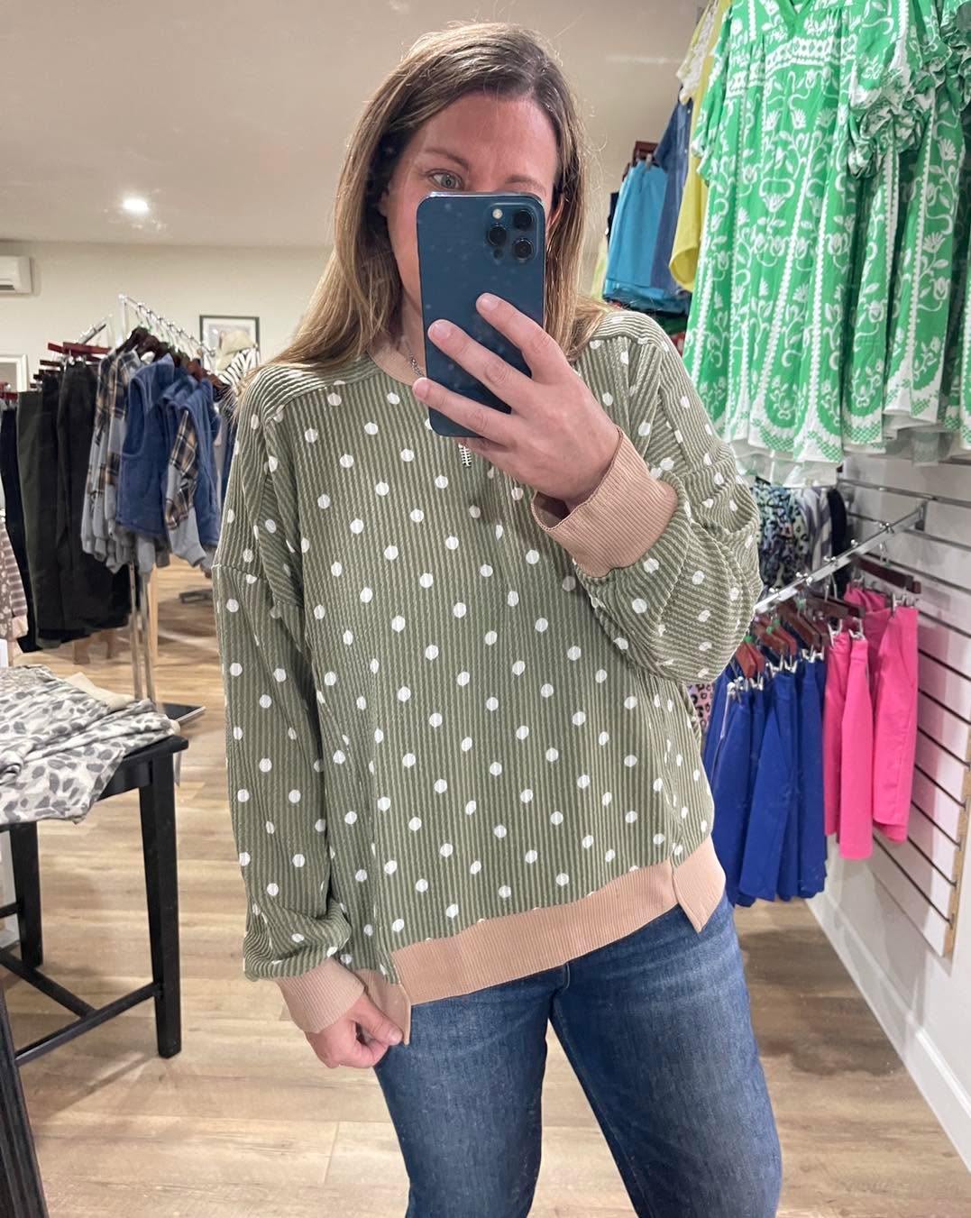 OLIVE RAISED RIBBED POLKADOT TOP W/ TAUPE TRIM