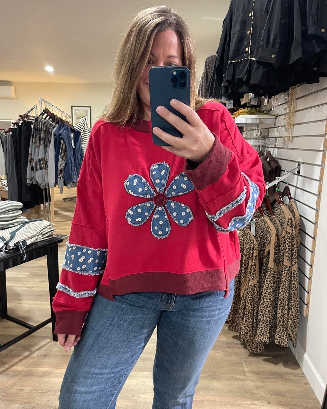 RED DENIM FLORAL FRENCH TERRY KNIT TOP