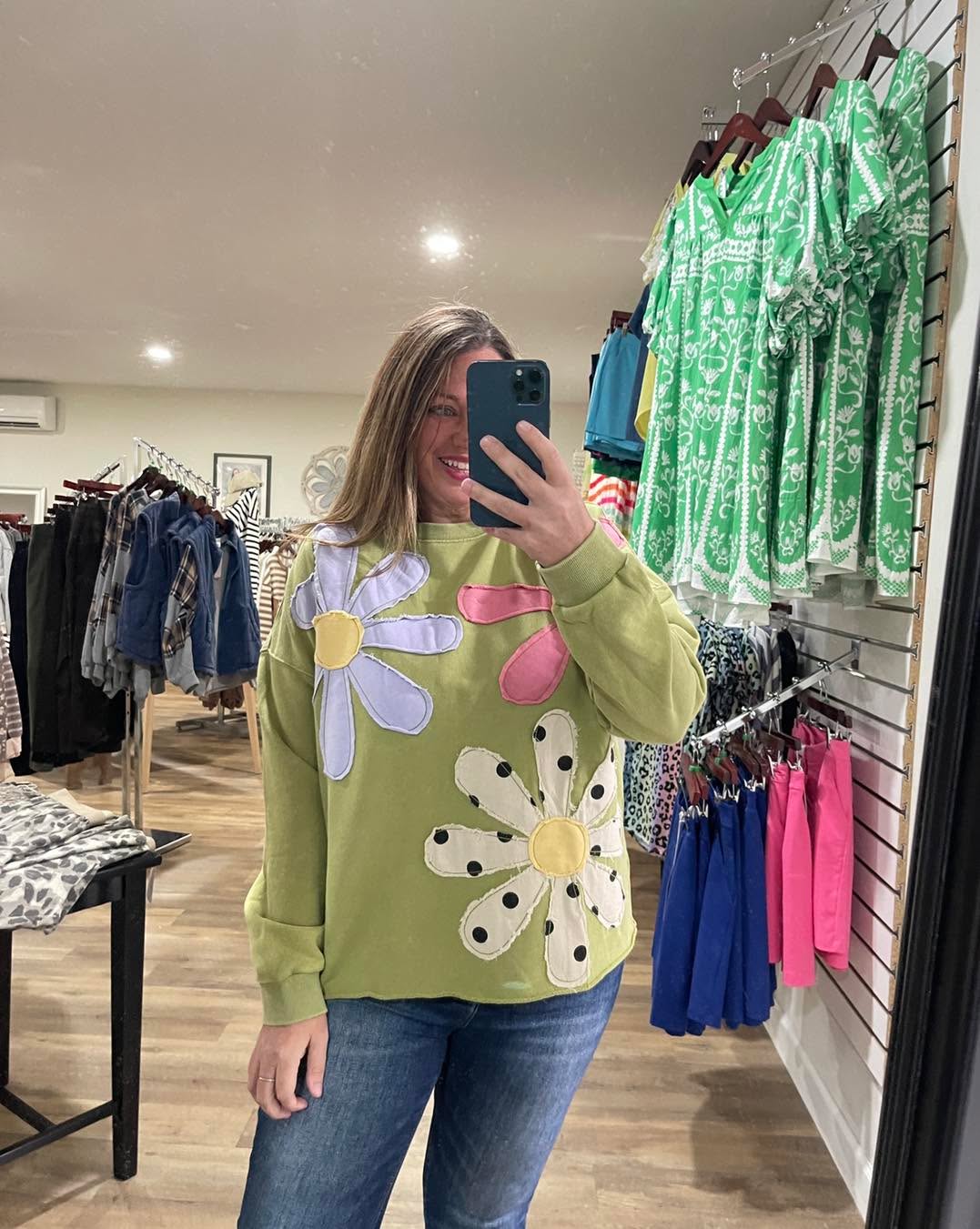 MATCHA 3D FLORAL OVERSIZED PULLOVER