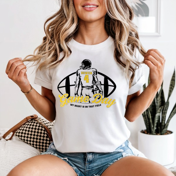 FOOTBALL - MY HEART IS ON THE FIELD - CUSTOM PLAYER