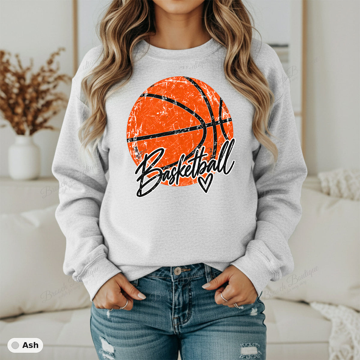 Distressed Basketball 2 — Gildan 18000