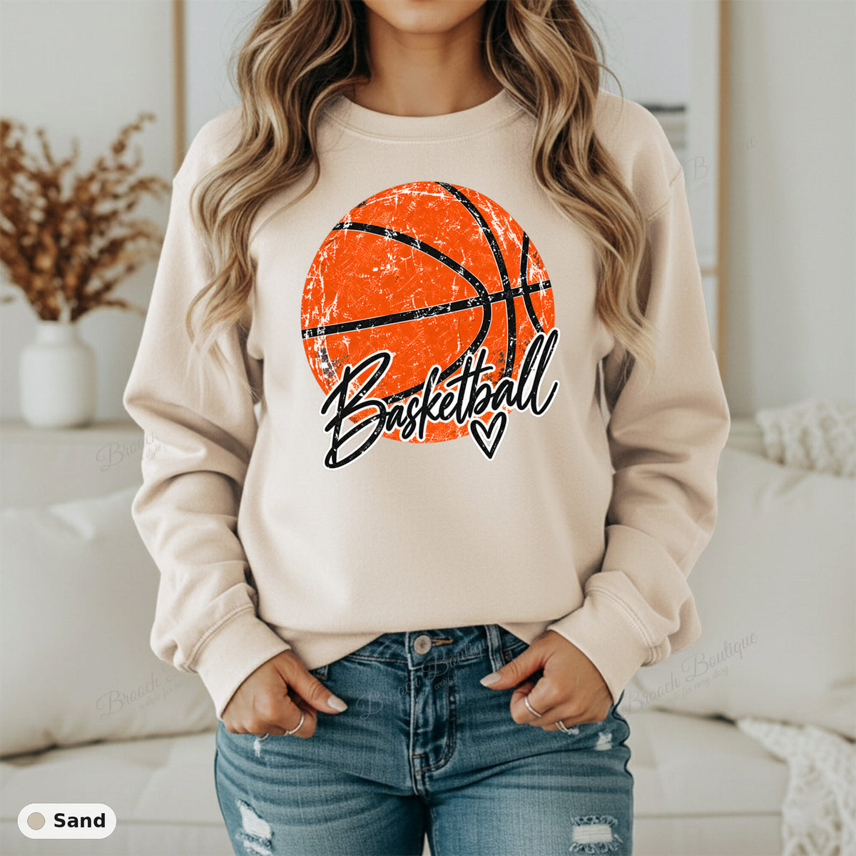 Distressed Basketball 2 — Gildan 18000